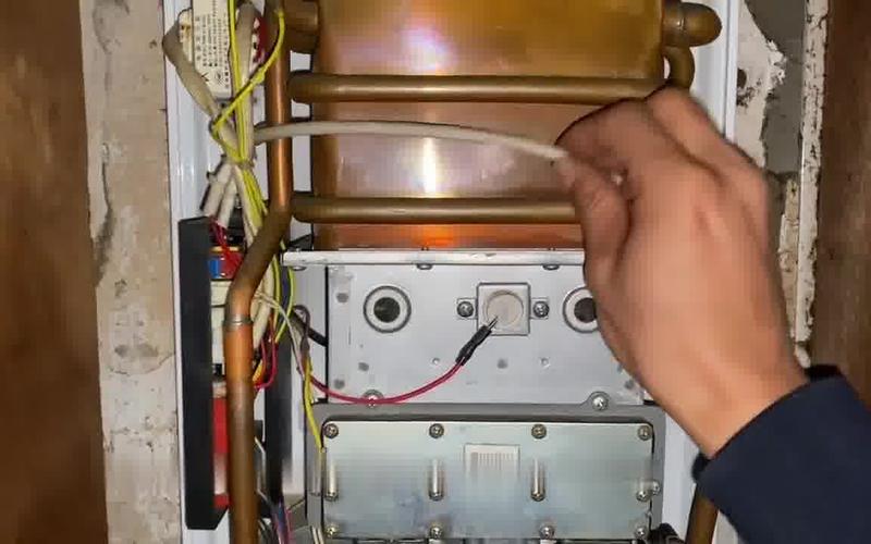 燃气灶热水器故障