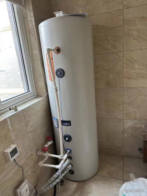 美的空气能热水器显示M0故障