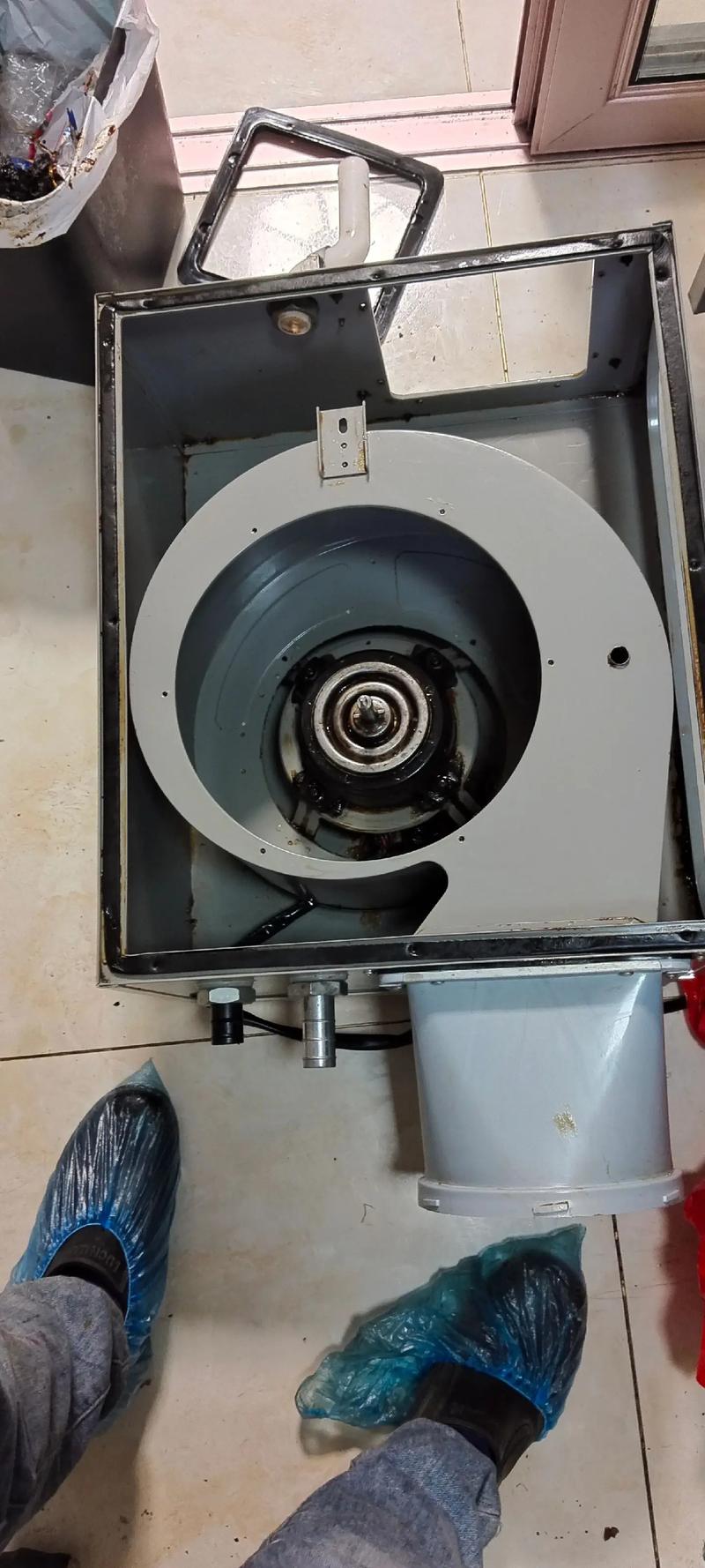 如何检查集成灶止逆阀故障问题