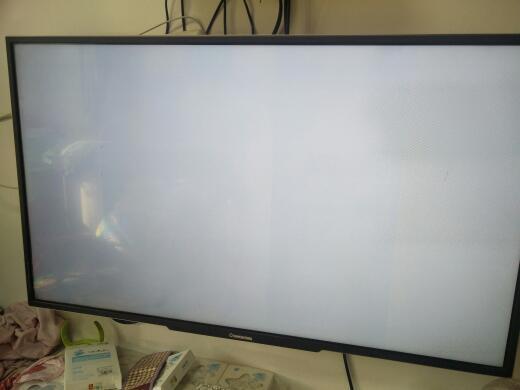 海儿液晶电视白屏是啥故障