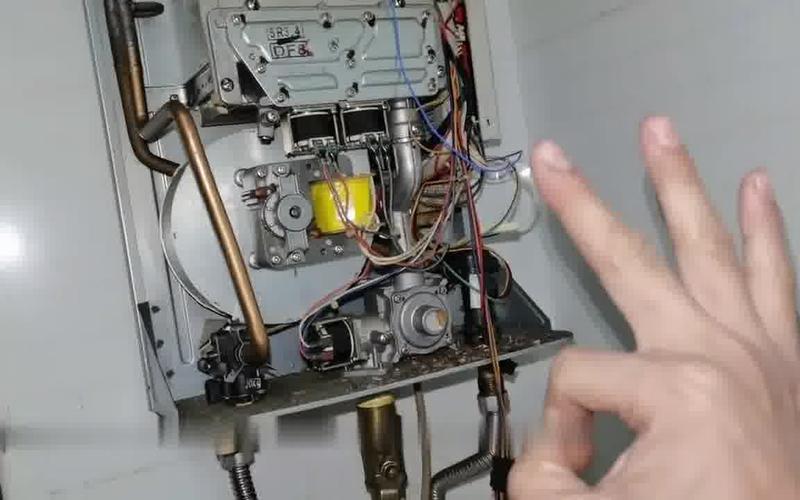 同益空气能故障e12怎样解决