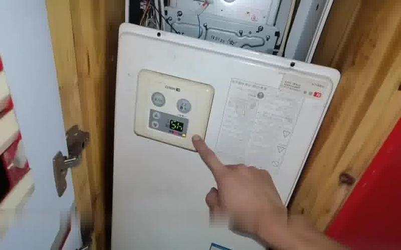华帝壁挂炉e0故障怎么处理的