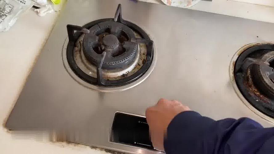 燃气灶响声是什么故障