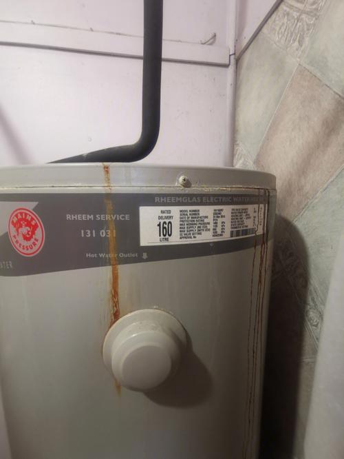 美的空气能热水器显示p10故障