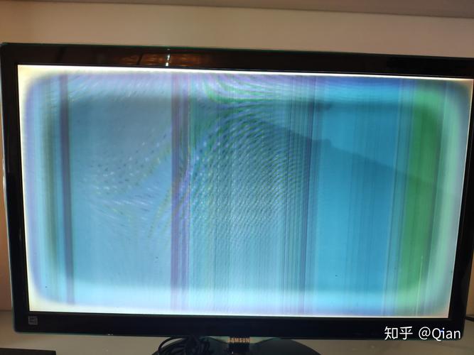 三星电视机故障屏幕有亮点