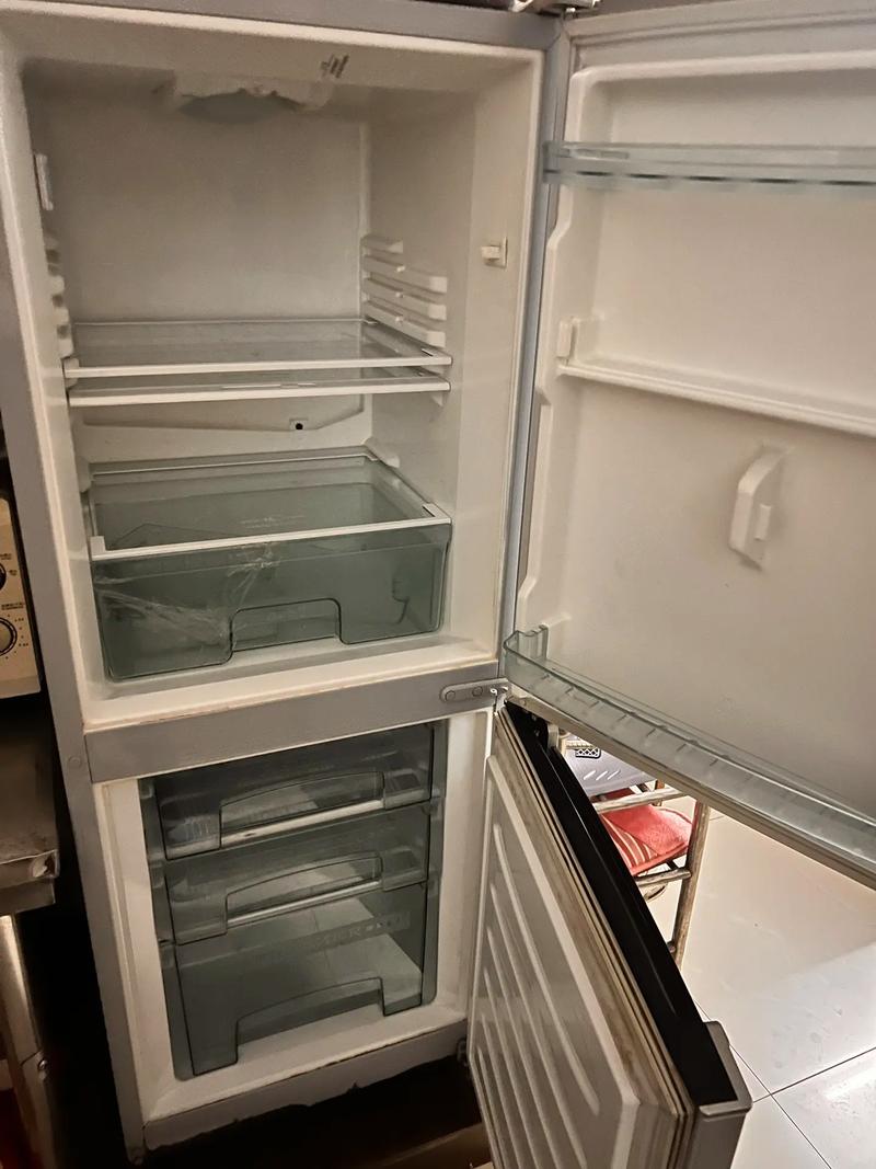 确山县上门维修冰箱冰柜的故障